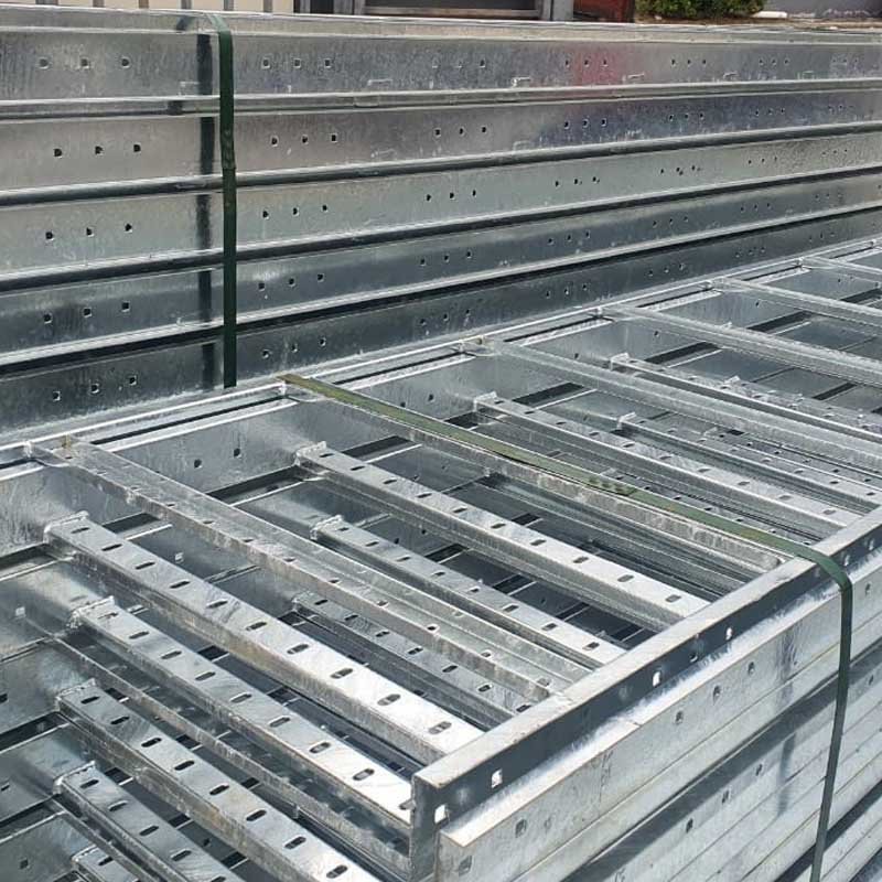 Cable-Ladder-with-Vertical-Horizontal-Elbows